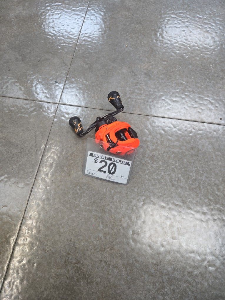 Lews Fishing Reel