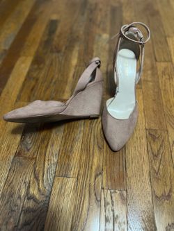 Nine West Blush/Tan Heels