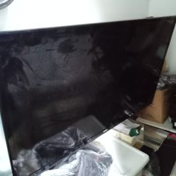 47" RCA Flat Screen Tv