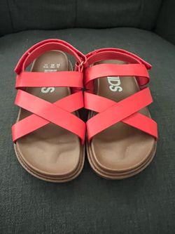 Girls red sandals