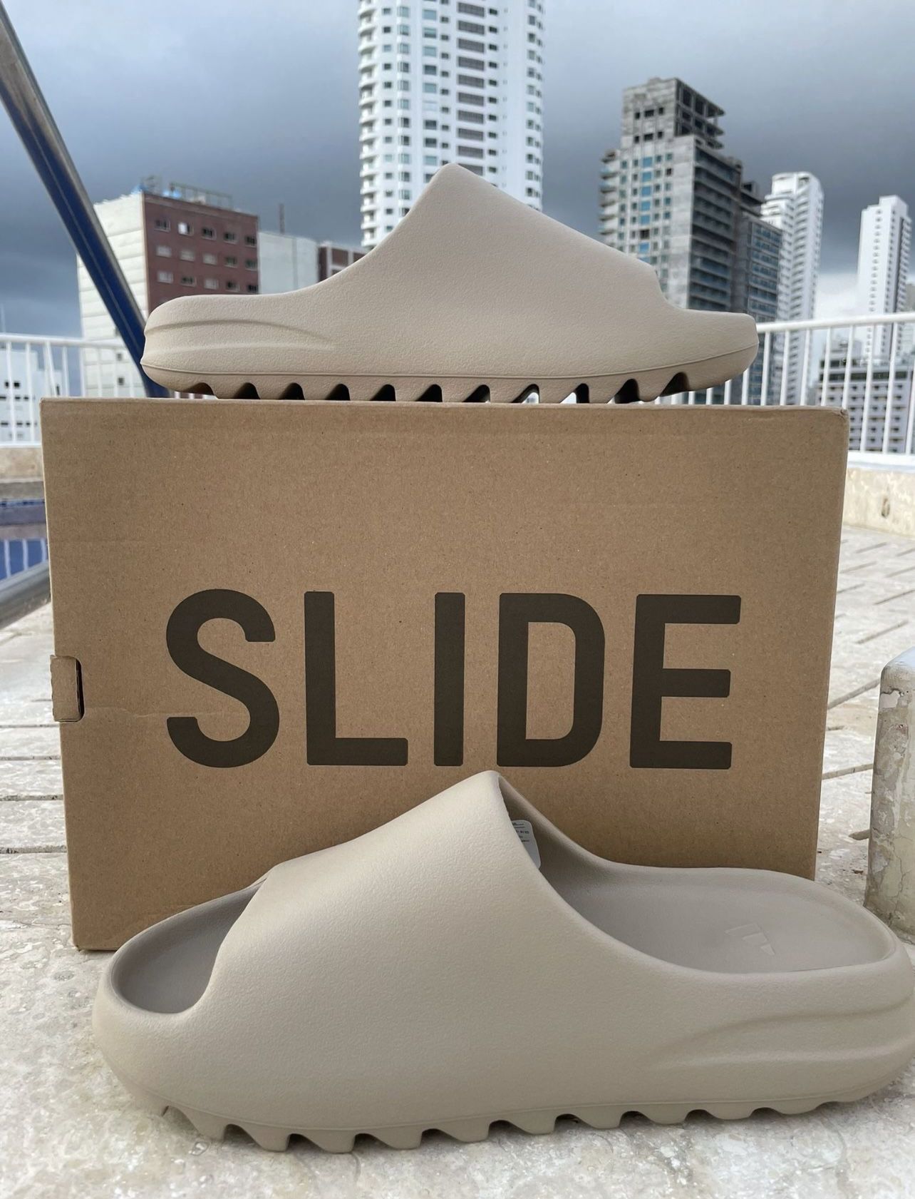 LV Slides for Sale in Fort Lauderdale, FL - OfferUp