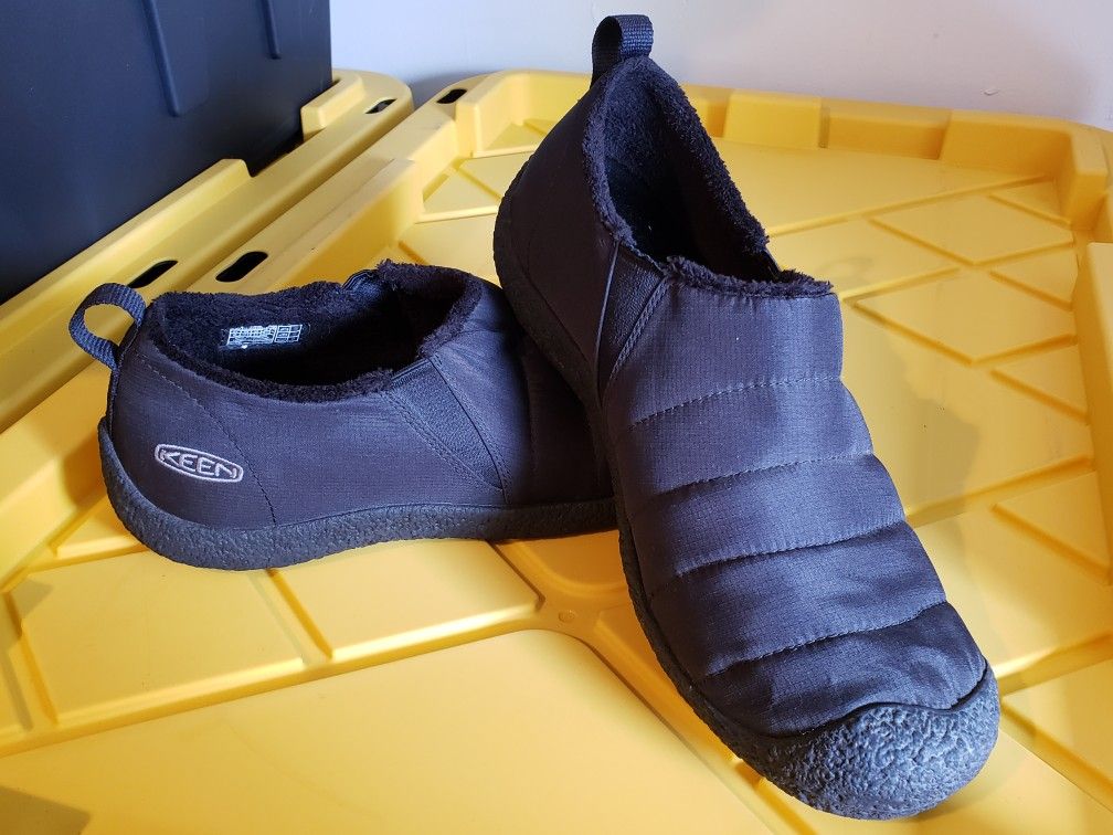KEEN Slip-on shoes 10.5M