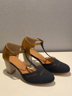 Women’s heels size 11.5