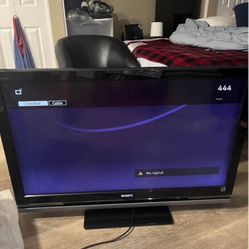 Moving Deal 42 Inch Sony Bravia Tv 📺 Smart Yes No Remote I Used My Comcast Remote For It Great Deal Great Condition 