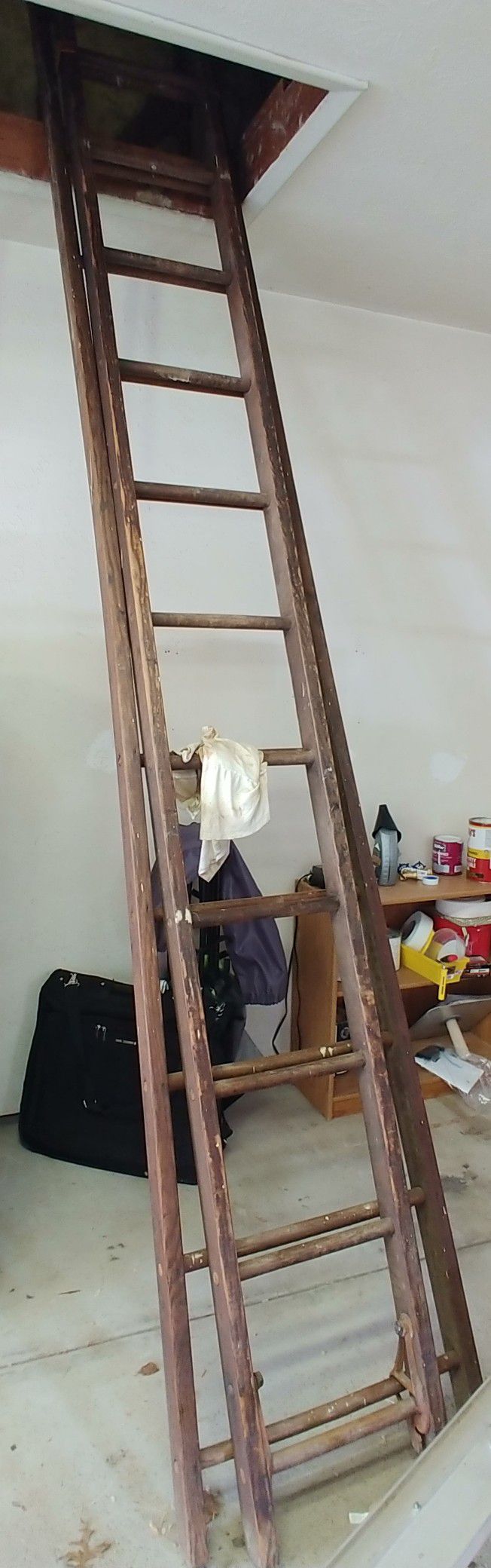 Wooden ladder 