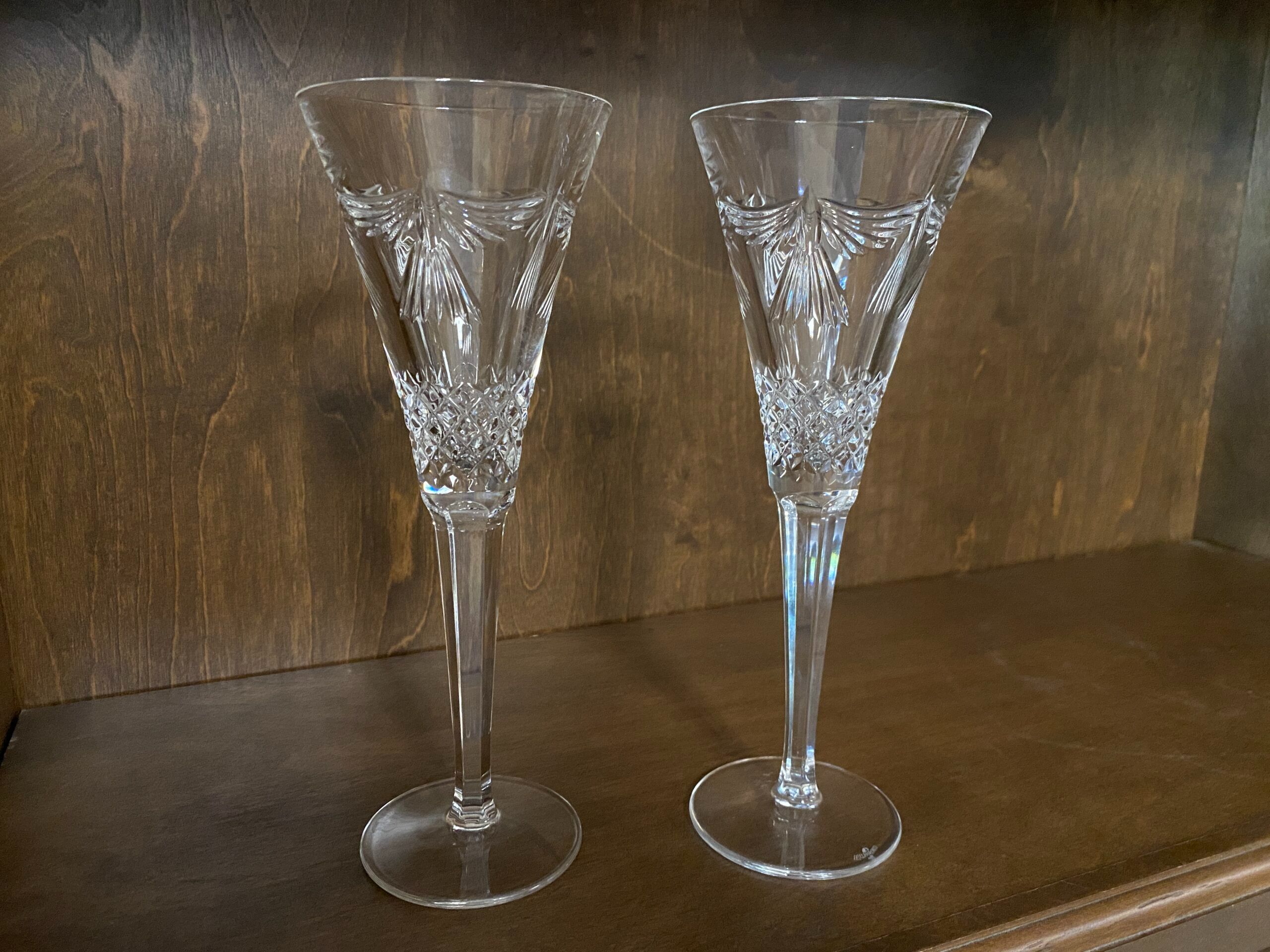 WATERFORD CRYSTAL Peace Toasting Flute Pair