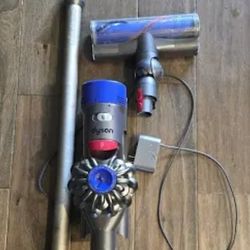 Dyson Vacuum V8