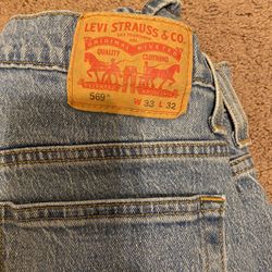 Men’s Levi’s Size 33x32