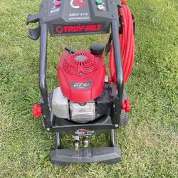 Honda 3000 PSI Pressure Washer