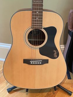 Like new! Guild A-20 Bob Marley Acoustic Guitar