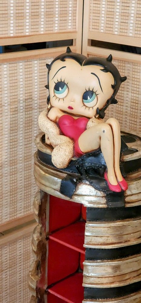 Betty Boop 5-Shelf CD/Book/Remote Vintage Statue for Sale in