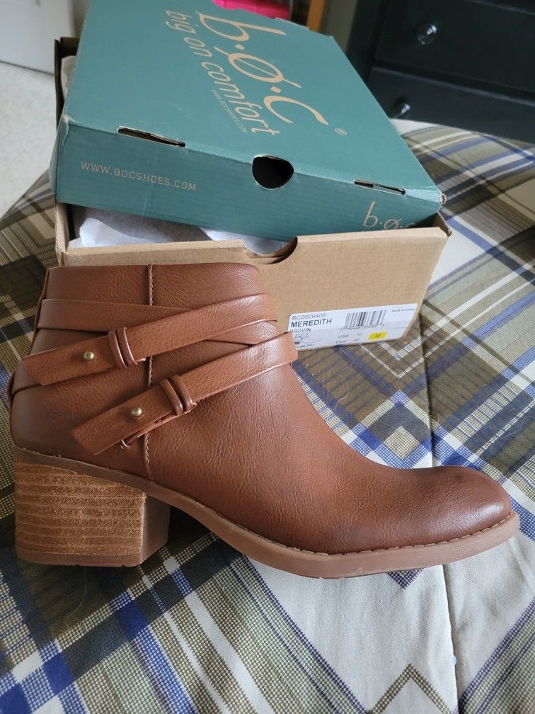 B.O.C. Womens Meredith Bootie