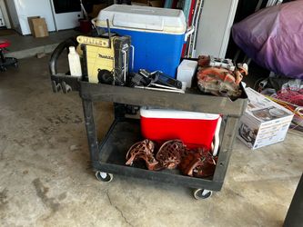 Rubbermaid Commercial 2-Shelf Rolling Utility Cart