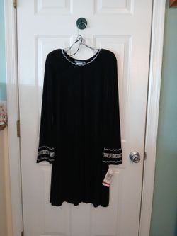 Jessica Holbrook dresses