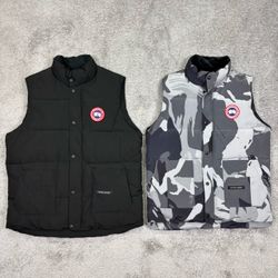 Size L/XL Canada Goose