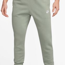 Nike Joggers Large color Jade Horizon 