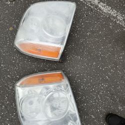 07-14 GMC YUKON HEADLIGHTS & TAILLIGHTS 