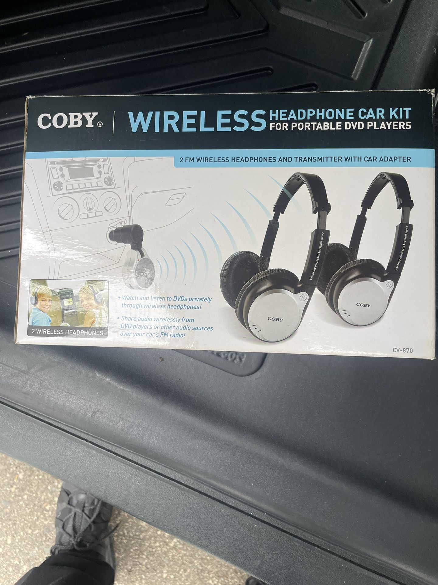 Cordless Headphones Car Set