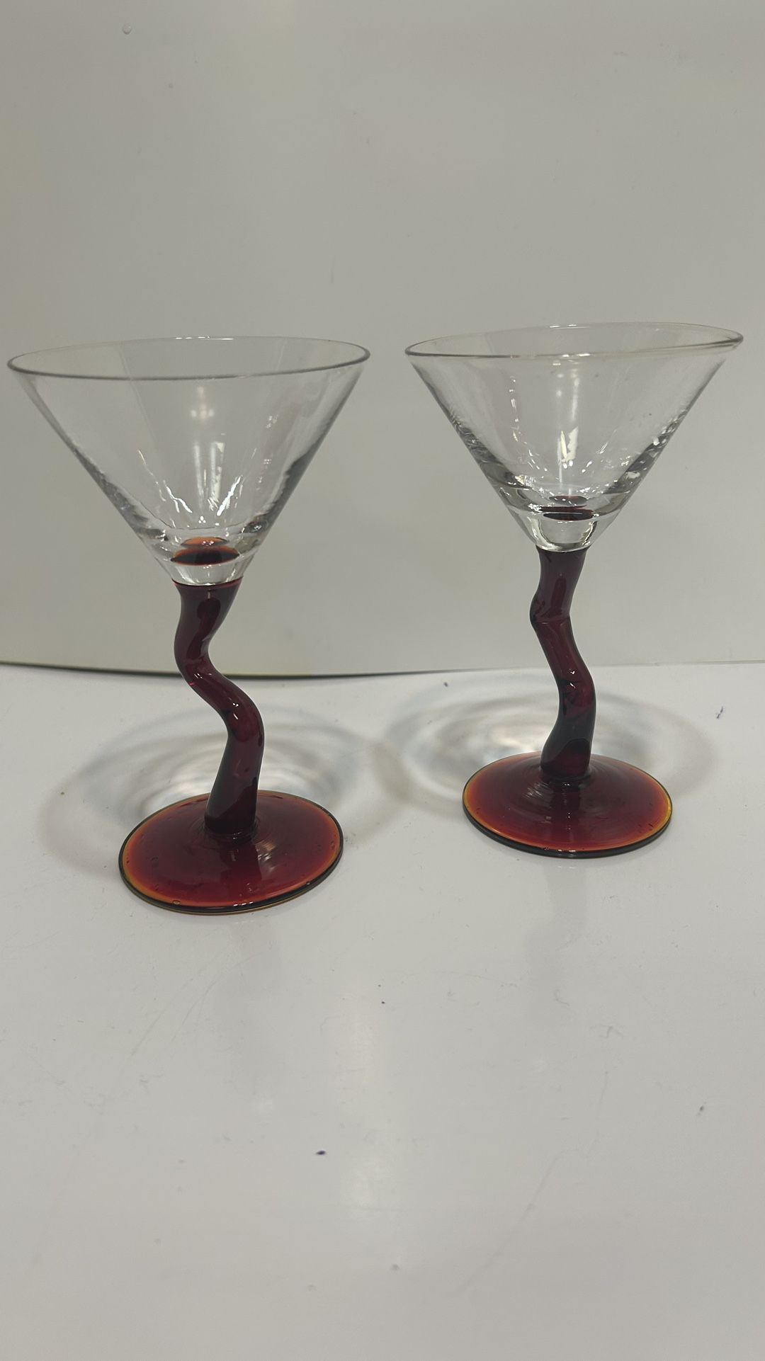 2 Red Martini Glasses Holds 2oz Zig Zag Stem Clear Glass
