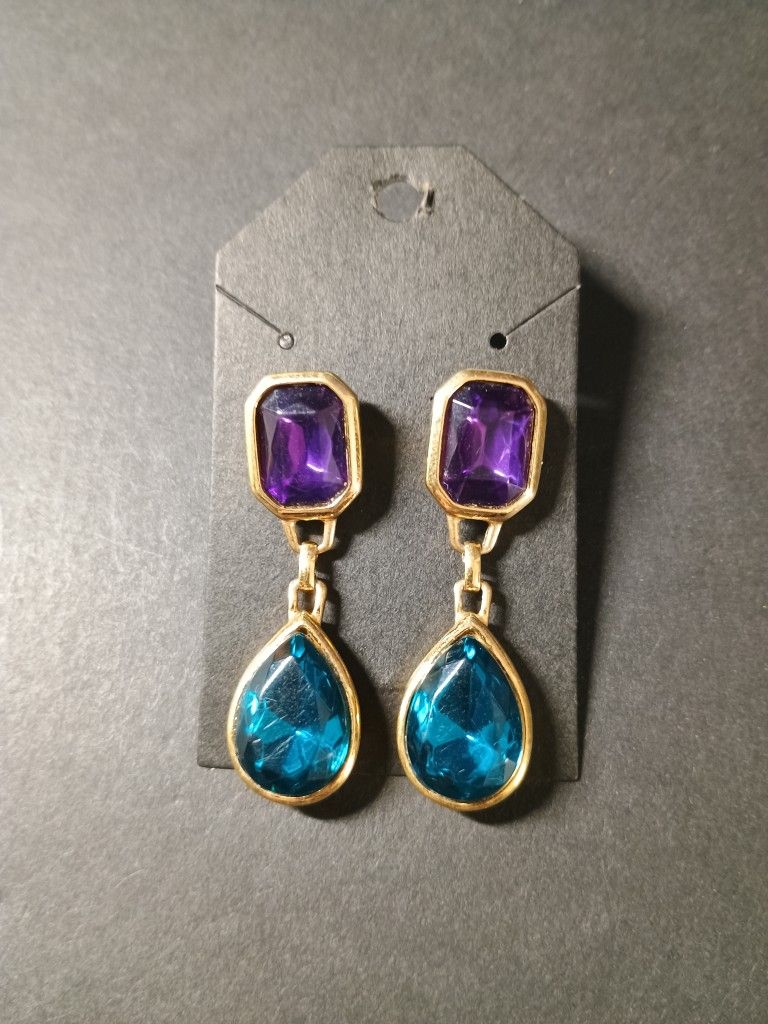 Trifari TM Purple Aqua Blue Glowing Lucite