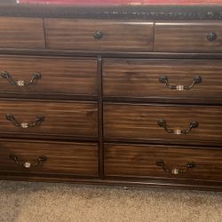 Oak Dresser & Nightstand