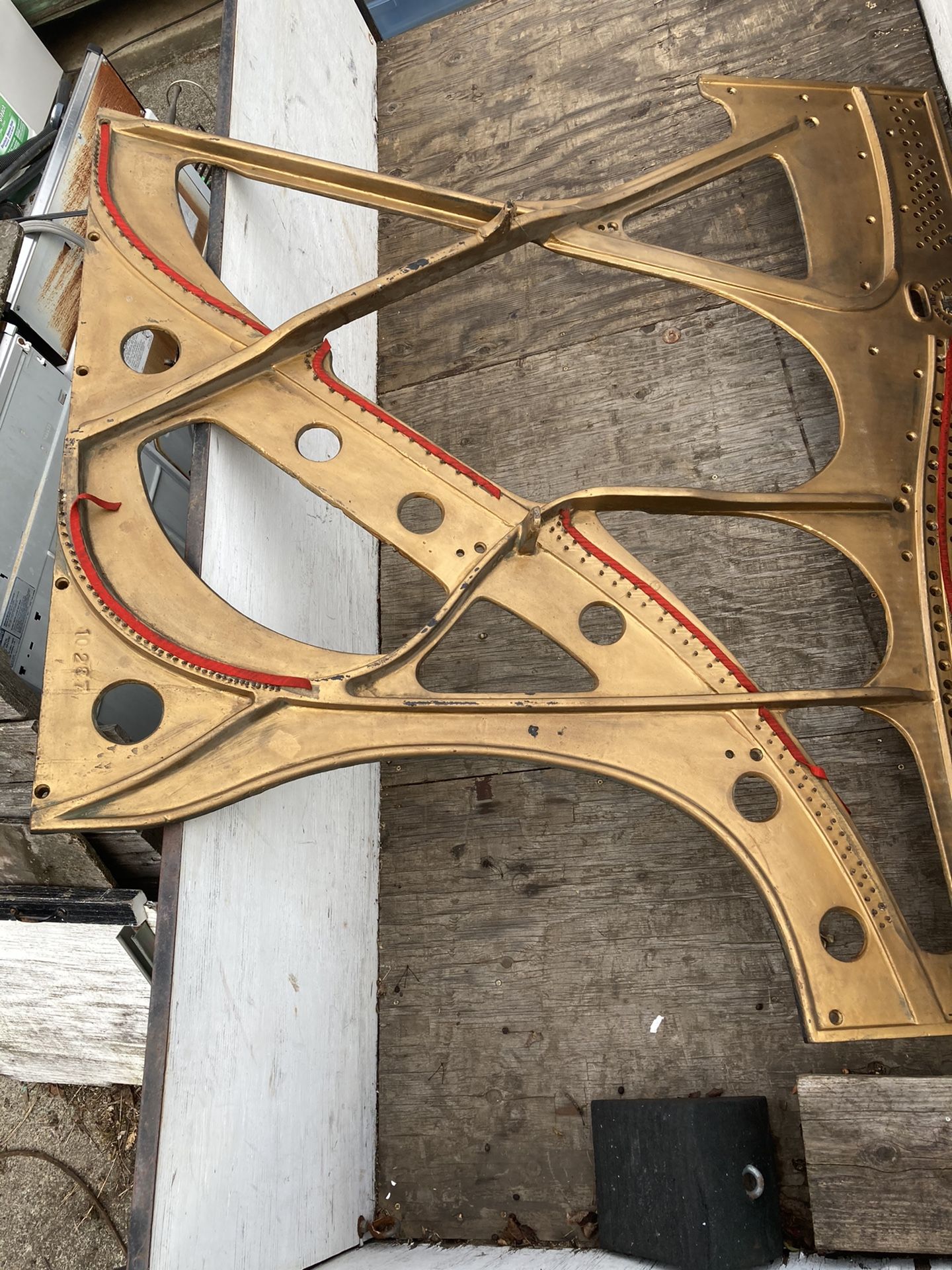 Davenport Treacy piano cast iron sound board