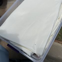 Table Cloths 
