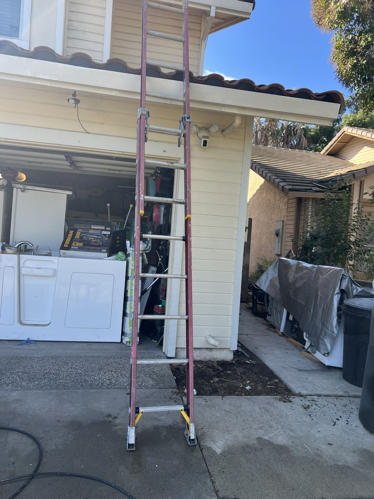 Extended LADDER 16 Foot