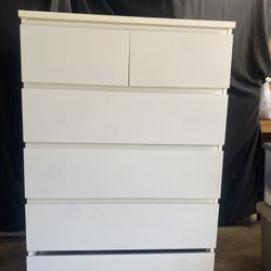 White Dresser 7 Drawer