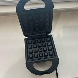 Waffle maker