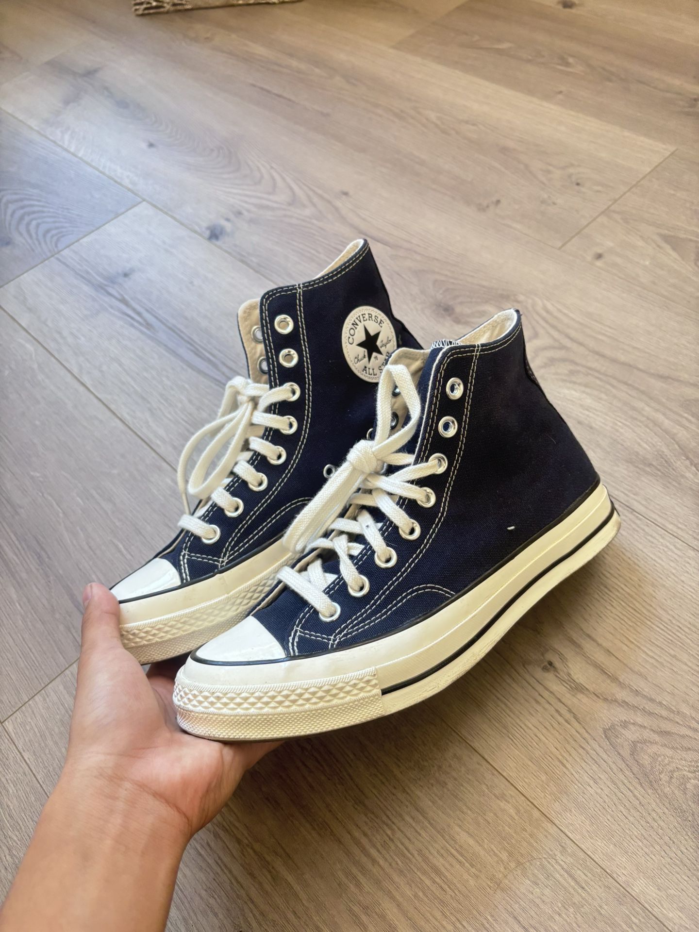 Converse High Navy Blue Chuck 70’s Size 8.5