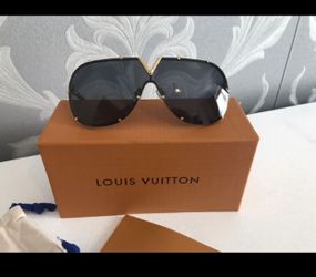 LV Drive Sunglasses
