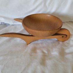 McM Vintage Fine Quality Hand Carved and Polished Wooden Wheelbarrow Cherry Wood Japan nut bowl