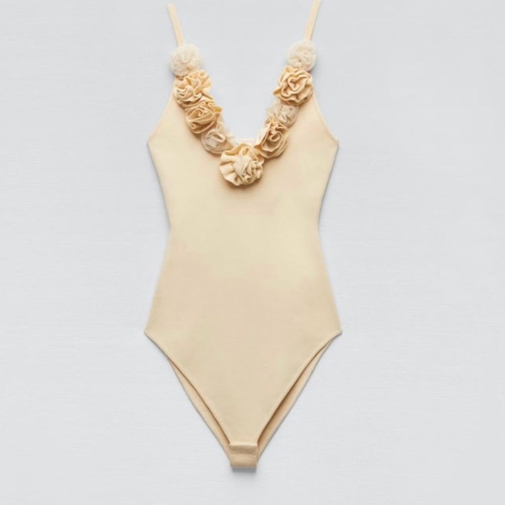 NWT Zara Floral knit Bodysuit Pastel Yellow Size S