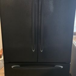 Maytag 27" Counter Fridge/freezer 
