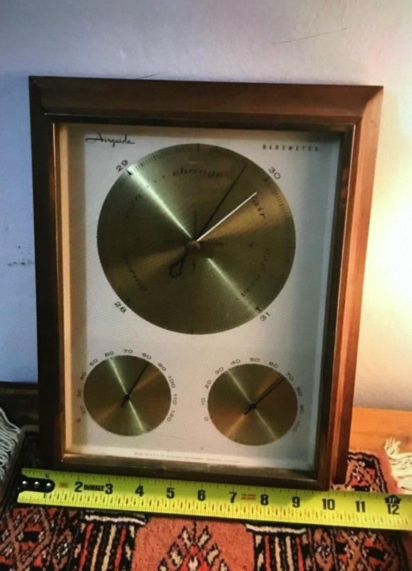 MEDIDOR DE TEMPERATURA ANTIGUO DE MADERA CRISTAL Y METAL