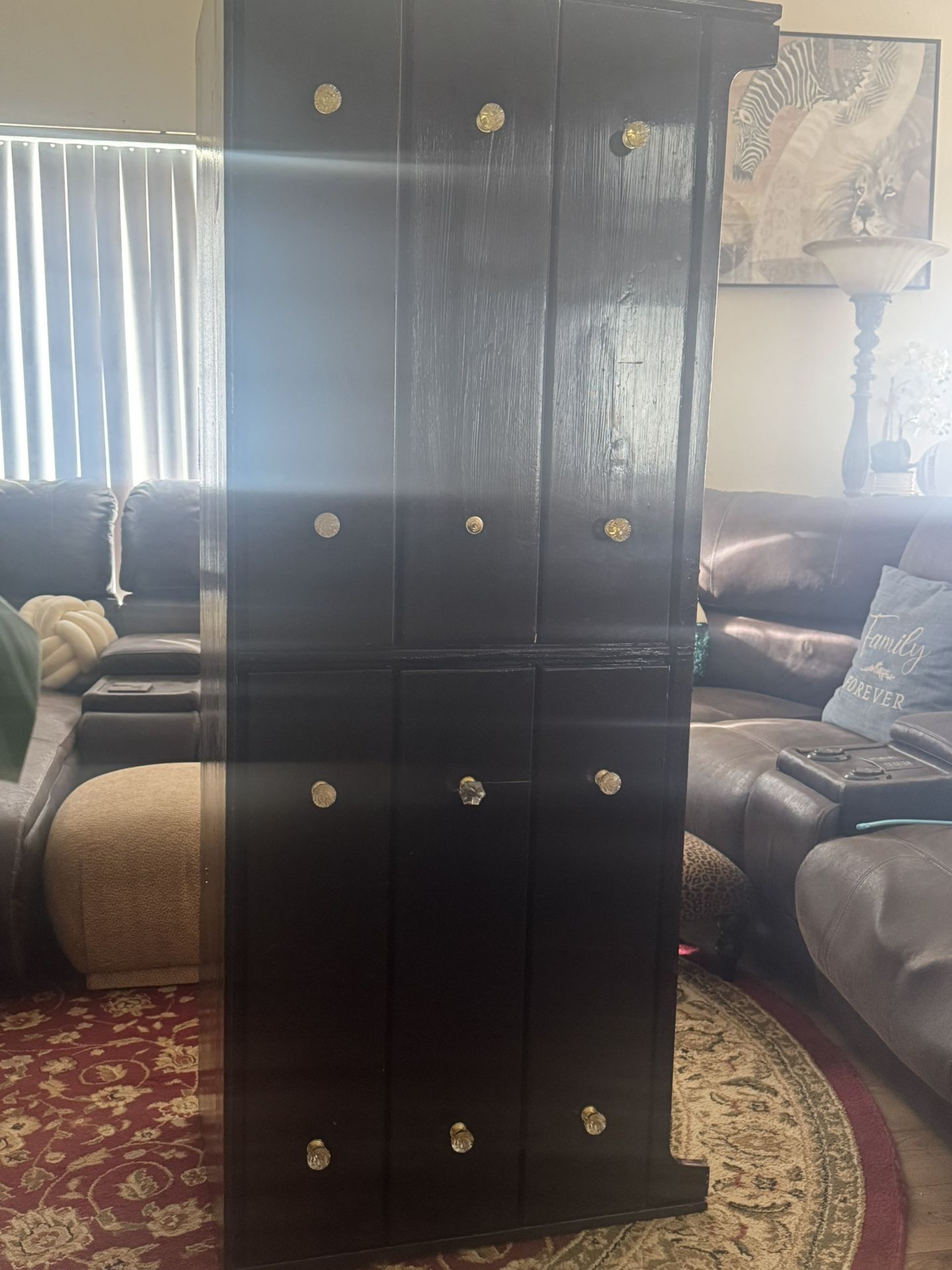 FREE WOOD DRESSER 