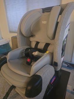 Britax One4Life Slim Car Seat