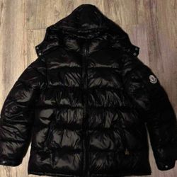 MONCLER PUFFER