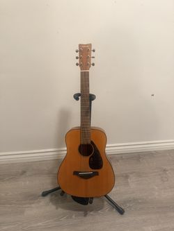 Yamaha Guitar
