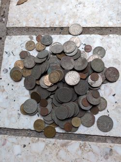 150 monedas x $75