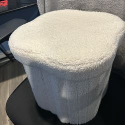 Chair/stool