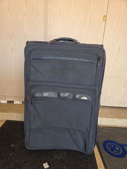 Samsonite Large Rolling Suitcase Navy Blue