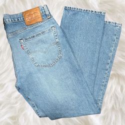 Levi’s Men’s 502 Straight Leg Light Wash Blue Jeans Size W34 L34