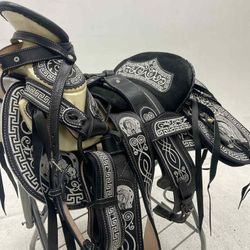 Montura Charra Con Bordados 