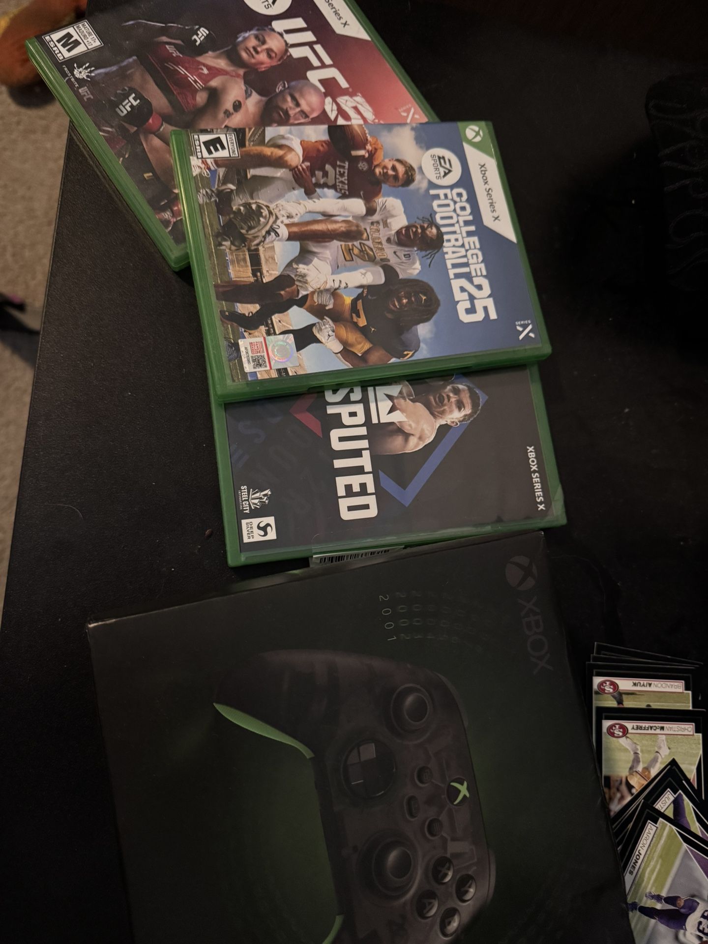 XBOX GAMES BUNDLE + XBOX SPECIAL EDITION CONTROLLER