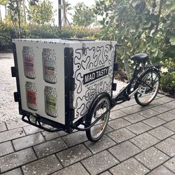 Icicle Tricycle/cooler Bike 