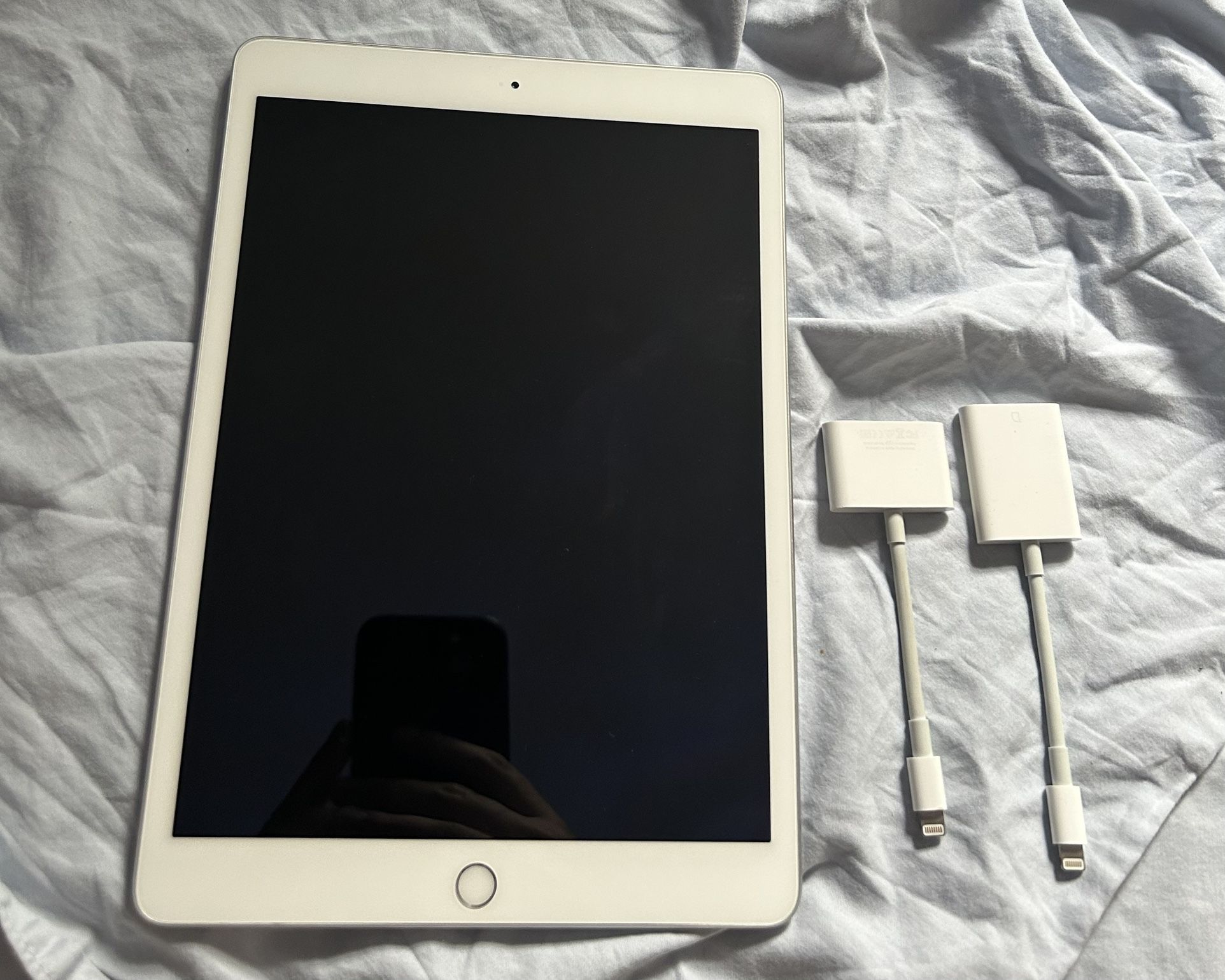 iPad 7th Generation 128GB Silver