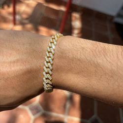 Diamond Test Approved Cuban Bracelet Gold Moissanite 