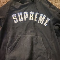 SUPREME HOODIE (Icy Arc) 